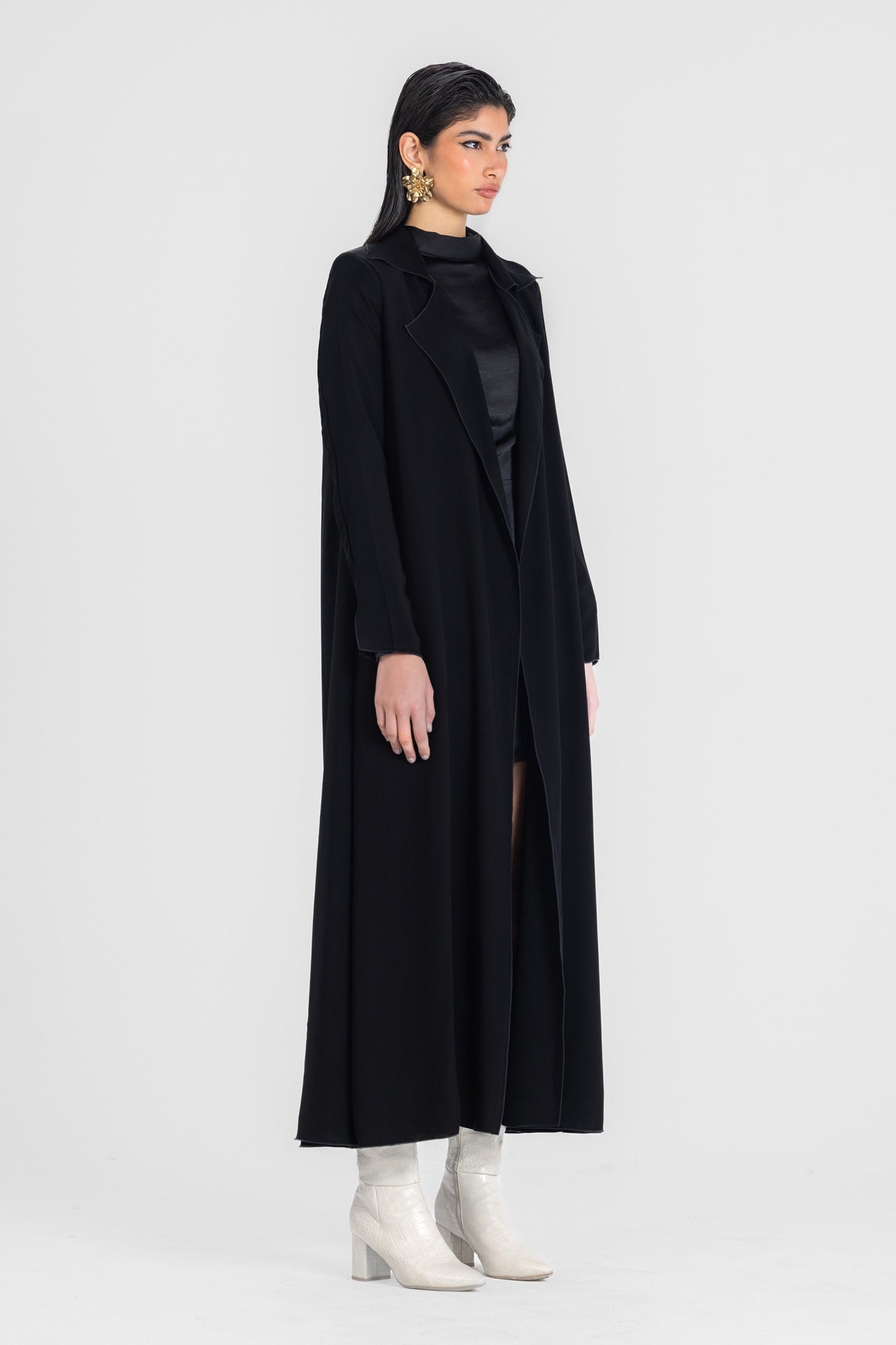 S262 BLACK